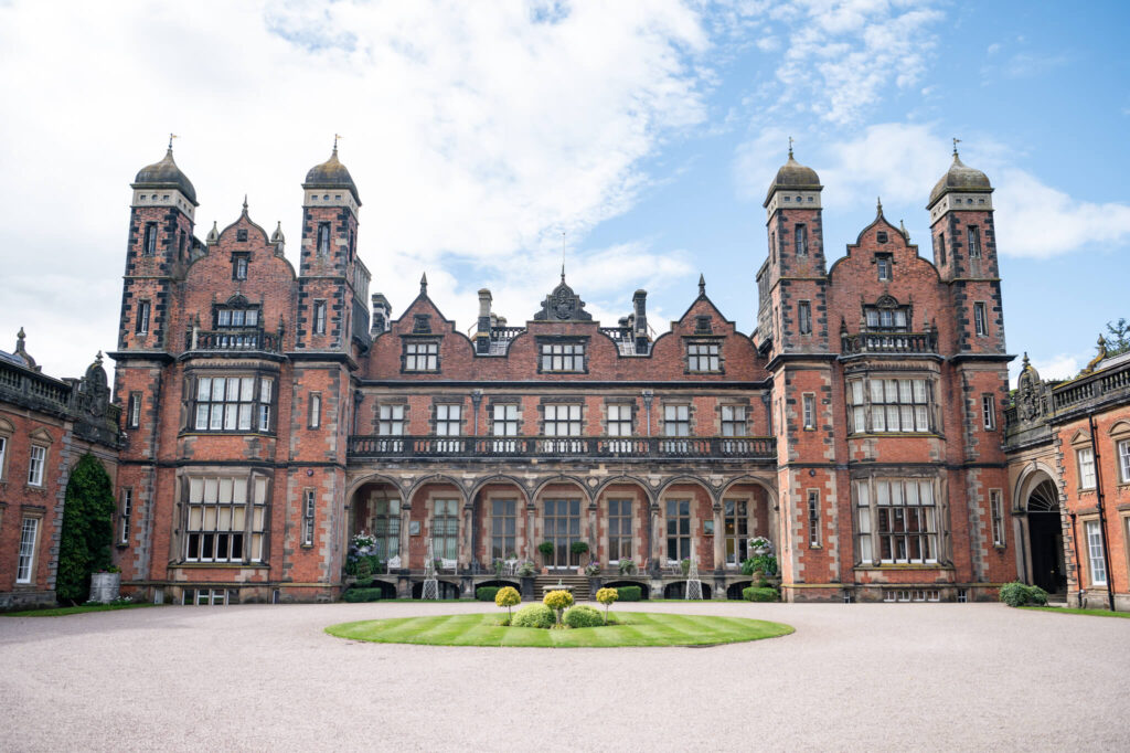 Capesthorne Hall, a Cheshire wedding venue