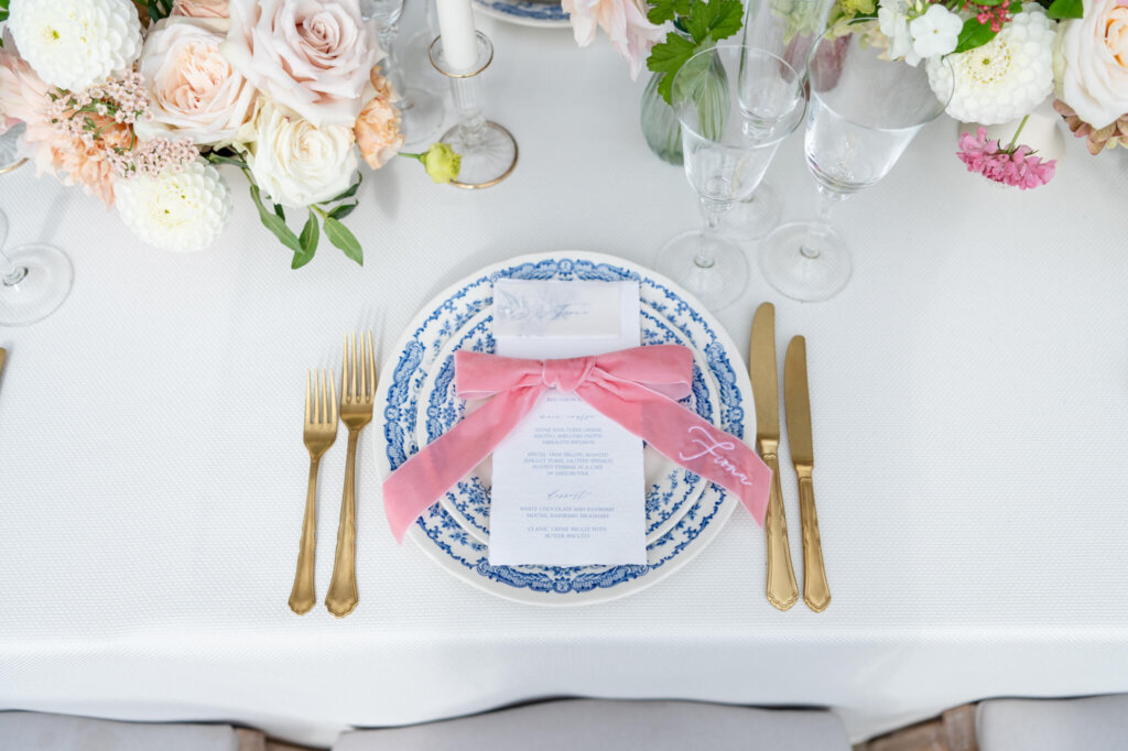 Luxury wedding table inspiration with personalised bows