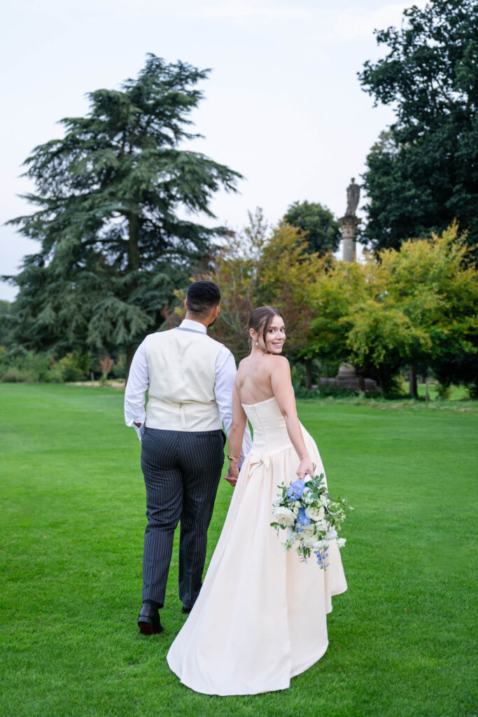 The gardens and temple at Stowe House. Buckinghamshire wedding photographer