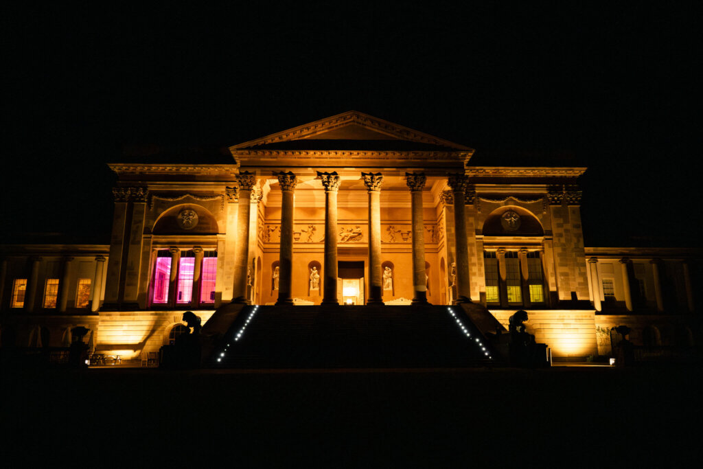 Stowe House wedding venue in Buckinghamshire. Luxury UK wedding venue